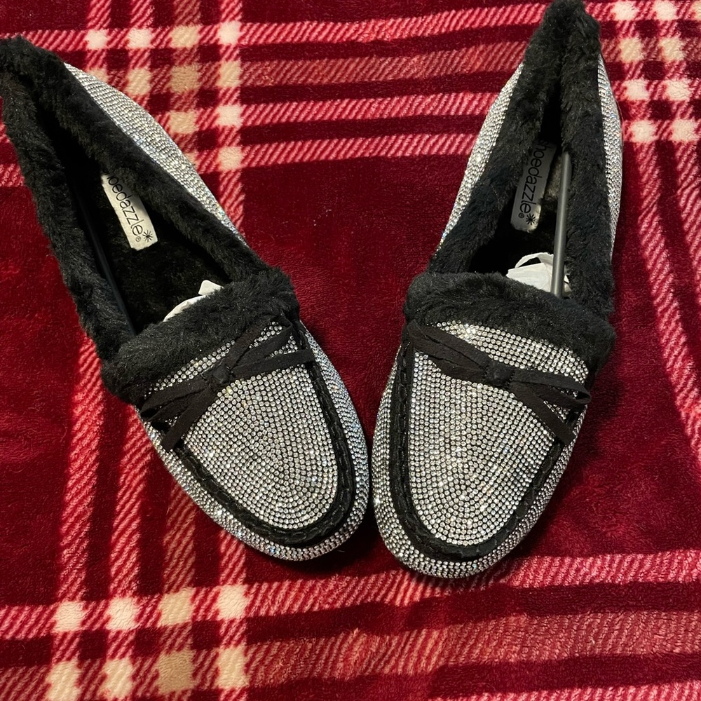 Brand New Shoedazzle Beverlie Flats